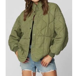 BlankNYC Drop Shoulder Quilted Jacket small